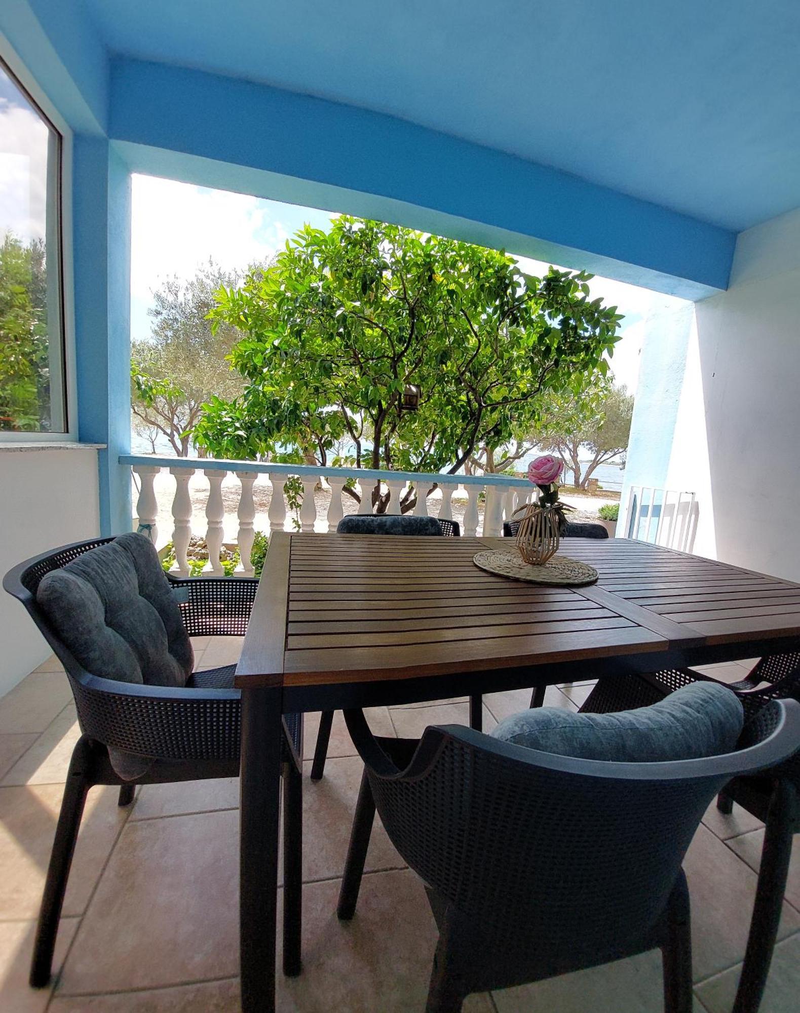 Apartman Lucija Seline Exteriér fotografie