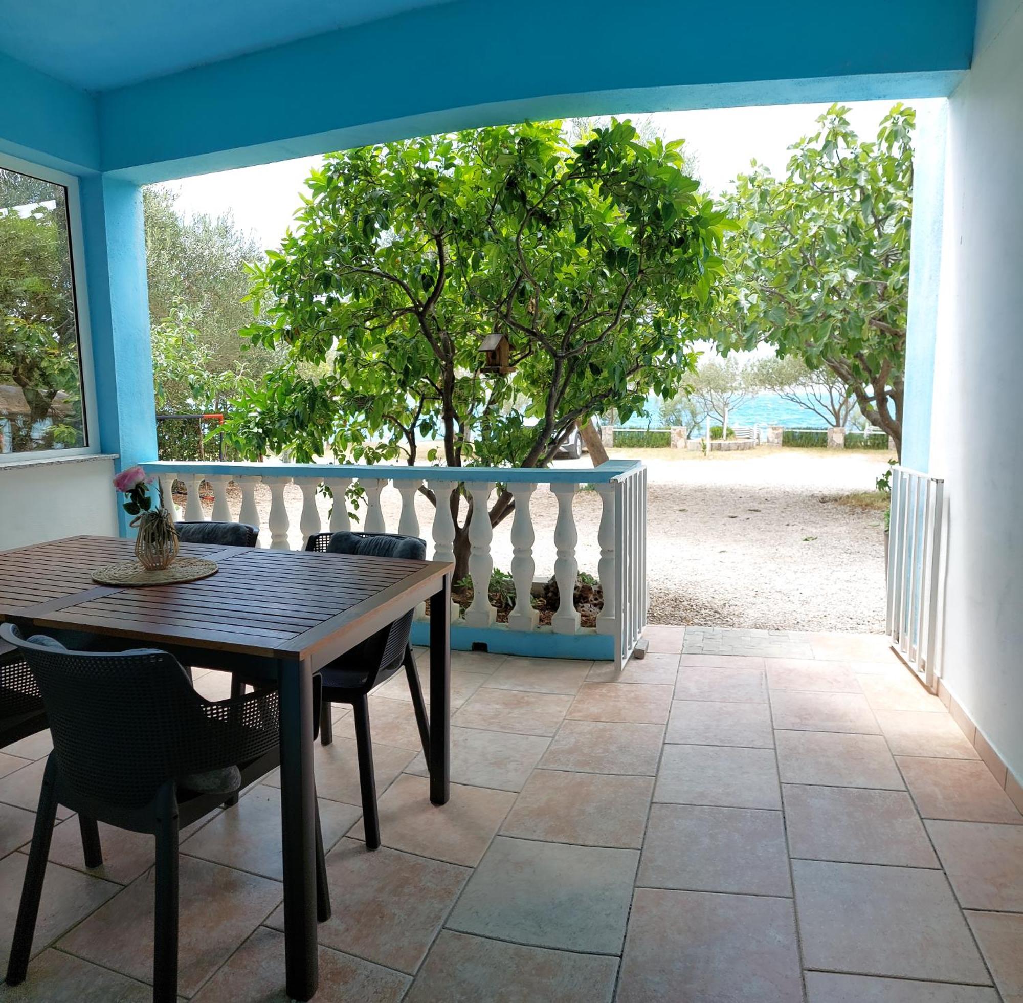 Apartman Lucija Seline Exteriér fotografie